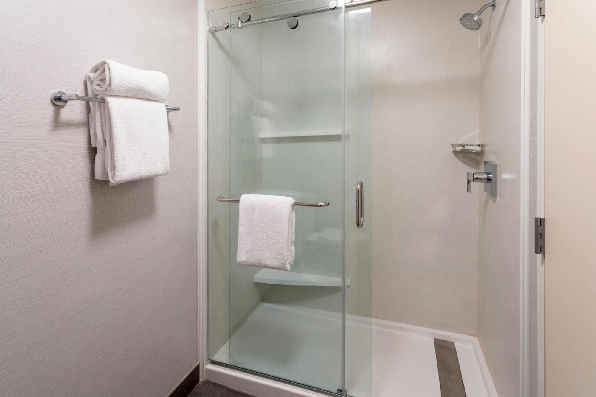Hotel Courtyard Minneapolis St. Paul/roseville 3*