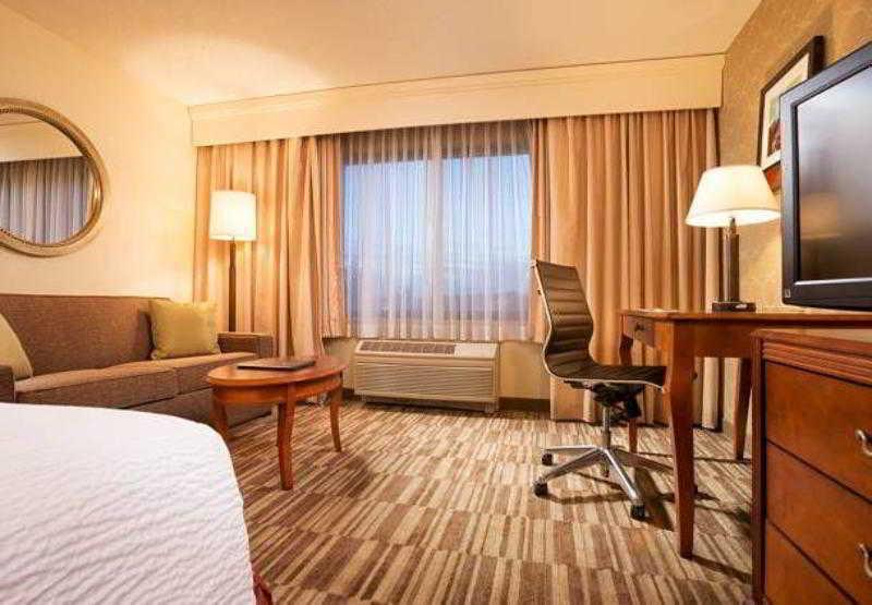 Courtyard Minneapolis St. Paul/roseville Hotel 3*